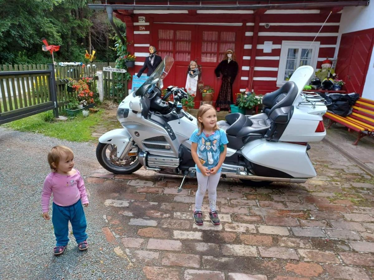 Roubenka Mlyn U Skaly Destne V Orlickych Horach Volne Terminy 5 Bytu Buitenkant foto