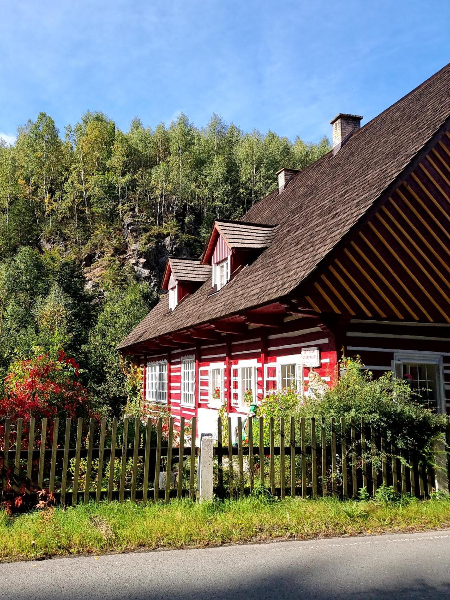 Roubenka Mlyn U Skaly Destne V Orlickych Horach Volne Terminy 5 Bytu Buitenkant foto